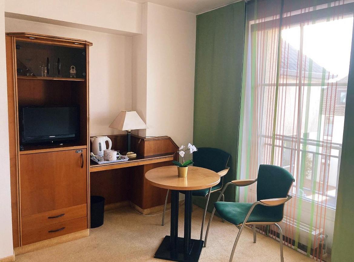 Classic Hotel Карст Экстерьер фото